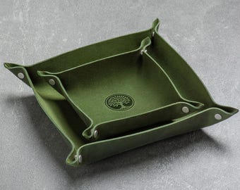 Leather Valet Tray – Personalized Catchall Bowl, Snap Dice Tray, Desk & Nightstand Organizer, Gift for Him, Groomsmen, Two Sizes
