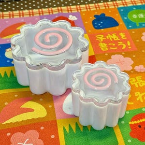 Fish Cake Storage Box Japanese Ramen Topping Shape Desktop Organizer Kawaii Pink Swirl Container