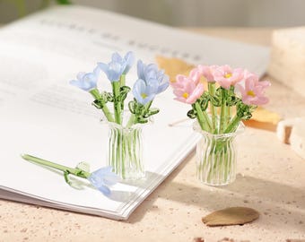 Mini Glass Flower Bouquet,Handmade Glass Birth Flower Sculpture,Hand Blown Floral Figurines,Gift for Mom&Her,Personalized Gifts,Home Decor