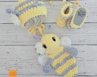 Crochet Bee Baby Gift Set | Soft Chenille Bonnet, Booties, & Snuggler