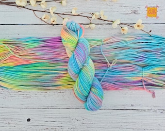 Hand-Dyed Worsted Weight Superwash Merino Wool Yarn: Flower Child