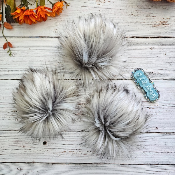 SIlver Fox Faux Fur Pom Pom, SIlver and Gray Fur Pom with Black Tips