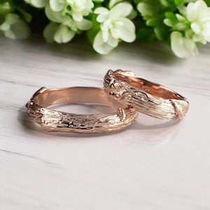 Twig Wedding Band Set, Unisex Rings in Yellow, White, or Rose Gold, Set of Two Branch, Twig & Leaf Rings Hand sculpted by Dawn Vertrees