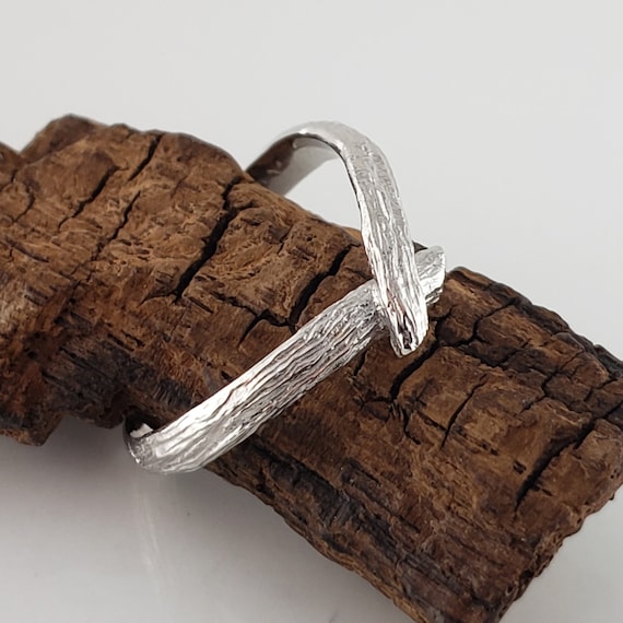 Twig Wedding Band in Solid Gold, Overlapping Crossover Ring, Twig and Branch Style Ring - Statement Ring by DV Jewelry Designs