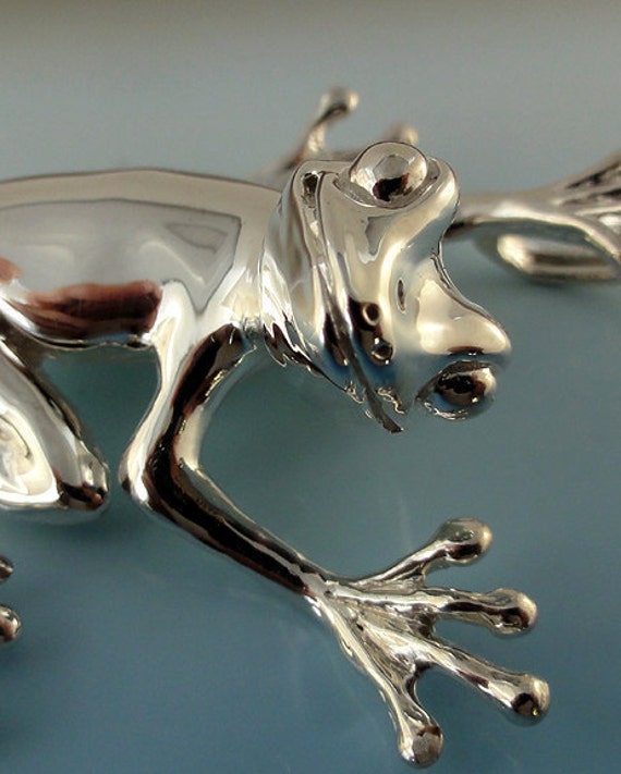 Tree Frog Pendant - SCOOTER - Sterling Silver Tree Frog Pendant, Silver Tree Frog Pendant, Treefrog Jewelry