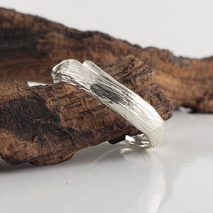 14K White Gold Unique Wedding Band 14k Solid Gold Ring Silver Leaf Ring Branch Ring Comfort Fit Band image 2