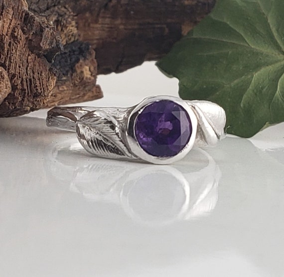 6.5mm Round Amethyst Engagement Ring - Leaf and Twig Engagement Ring - Promise Ring - Unique Engagement Ring - Gemstone Ring
