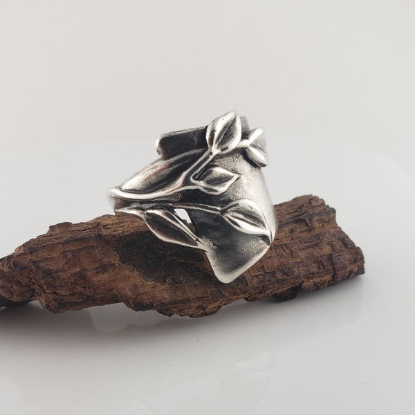 Silver Leaf Ring, Wide Sterling Silver Band with Leaves, Modern design with leaves and stems, Handmade by Dawn