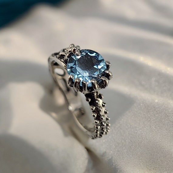 December Birthstone - Round Topaz Silver Beach Wedding Band - Engagement Ring, Starfish Jewelry Accessories - Gifts by DV Jewelry Designs