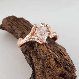 Raw Uncut Herkimer Crystal Diamond Engagement Ring in 14k Rose Gold Ring Setting Raw Diamond Ring afbeelding 1