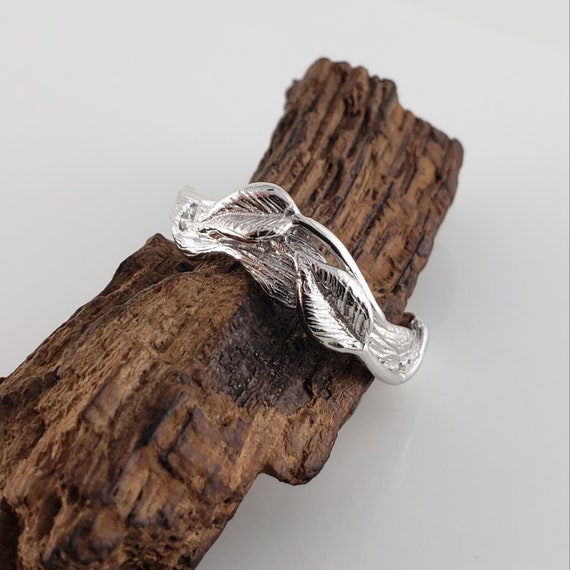 Leaf Wedding Ring in Solid Gold with Diamond, Twig Branch with Leaves, by DV Jewelry Designs