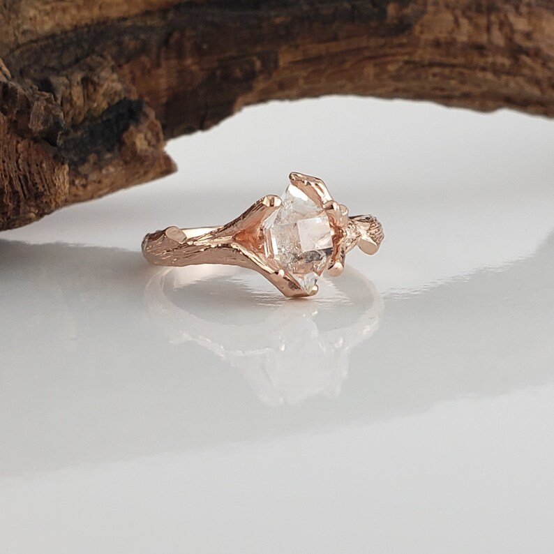 Raw Uncut Herkimer Crystal Diamond Engagement Ring in 14k Rose Gold Ring Setting Raw Diamond Ring afbeelding 7
