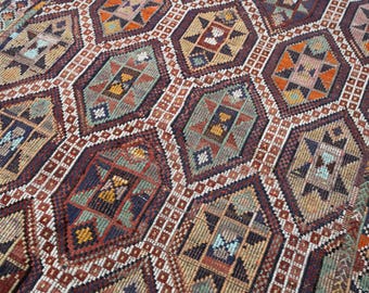 5x9 Handwoven Turkish Kilim Rug, Vintage Large Rug, Boho Home Decor, 5'3" x 9'5"
