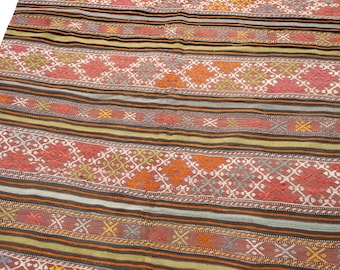 5x8 Vintage Striped Rug, Rustic Kilim, Kitchen Rug, Turkish Kilim Rug, Wall Hanging Rug, Entry Rug, Anatolian, 5' x 7'7"