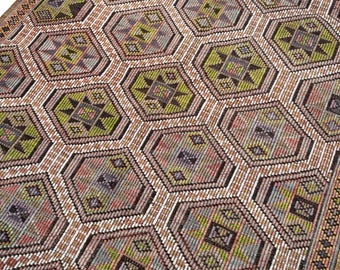 5x9 Vintage Large Kilim Rug, Handmade Turkish Rug, Bohemian Rug for Living Room, 5'3" x 8'6"