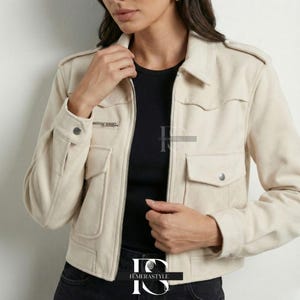 Casual Cropped Utility Jacket, Women's Baseball Style Jacket, Lapel Zip Up Coat, Casual Bomber Jacket with Pockets, Fall Outerwear