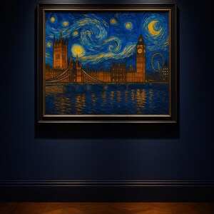 Puede incluir: Pintura enmarcada que representa una noche estrellada sobre Londres, con el Parlamento, el Big Ben y el London Eye. La obra de arte está en un estilo que recuerda a Van Gogh, con pinceladas azules y amarillas arremolinadas.