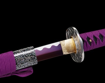 紫色のグリッター刀 – キラキラ光る鞘と紫色の柄が付いた装飾的な侍刀