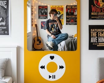 Specchio in stile iPod retrò giallo, specchio da parete con lettore musicale Y2K, decorazione estetica anni '90, specchio in plexiglas color senape, regalo per gli amanti della musica