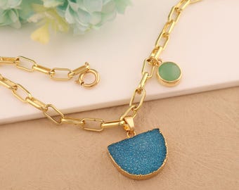 Colgante de drusa de azúcar azul y calcedonia con cadena: joyería de piedra natural, regalo bohemio chic.