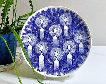 Vintage Gustavsberg Sweden, 1976 Annual Christmas Plate, Candles Candlelight, Blue and White Porcelain, Sven Jonson, Display Wall Decor