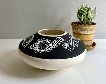 Vintage Native American Indian Olla Pottery Vase Pot by Tina Garcia, Acoma Pueblo, New Mexico - Black n White, Etched, Hand Coiled, Handmade