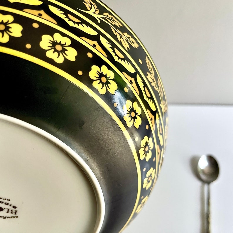 Vintage Large Serving Bowl, Sevilla Bidasoa by Block, 1969, Yellow and Gold Flowers on Matte Black Mid Century Modern Porcelain China image 3