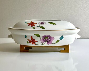 Vintage Royal Worcester Porcelain Covered Casserole Bakeware Baking Dish, Astley ptrn - Floral Sprays, Insect, Oval 1.5 qt, Shape 21 Size 2