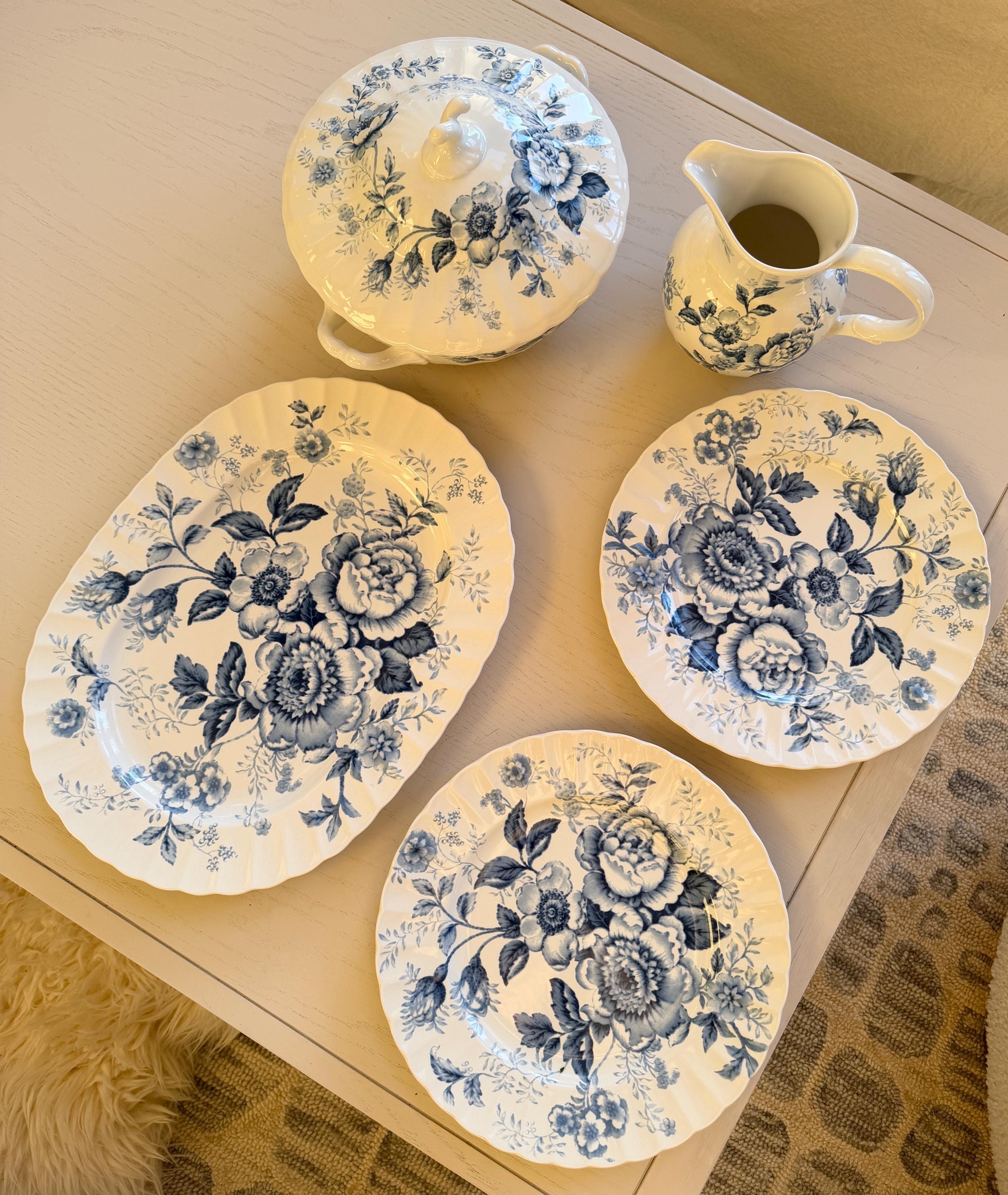 Ralph Lauren Morning Glory Serving Dishes: Dinner Plates, Platter