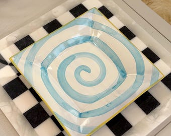 Plato cuadrado vintage de piruleta de chicle azul de Mackenzie Childs