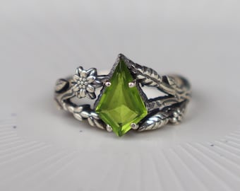 Anello a foglia in argento sterling fatto a mano con peridoto, anello di promessa floreale