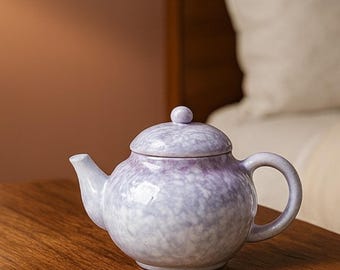 小さな陶器製ピッチャー – 120ml 手作りの釉薬をかけた陶器。家庭やキッチンに。