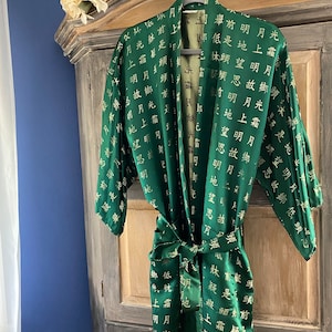 Seidiger japanischer Kimono Style Robe - One Size