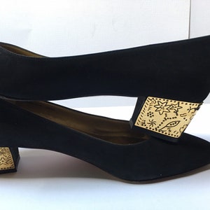 Bruno Magli Black Pumps Metal Heel. 7 1/2N Vintage