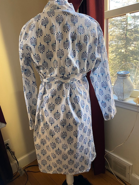 Kimono Cut Belted Robe in Soft Hand Blocked Cotto… - image 3