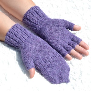 Purple handmade alpaca yarn convertible mittens