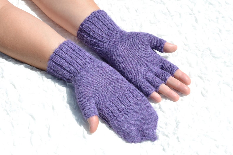 Purple handmade alpaca yarn convertible mittens