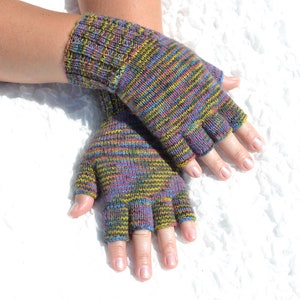 Multicolor half finger hand knitted women's gloves