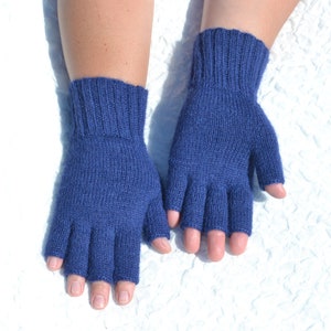 Navy blue hand knitted 100% alpaca tipless half finger gloves