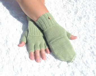 Green convertible gloves handmade from alpaca wool and sheep wool, hand knitted flip top mittens suitable for small hands, alpaca glomitts