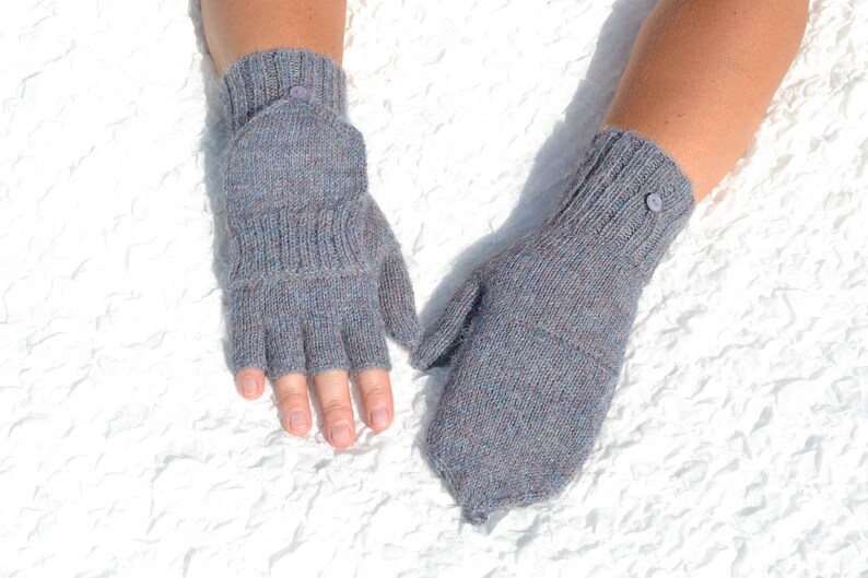 Handmade denim flip top mittens with closed thumbs