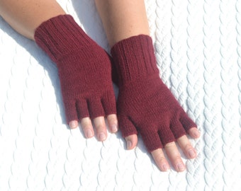 Hand knitted burgundy pure cashmere half finger winter gloves, soft and warm finger tipless gloves for women, fine knit open finger gloves