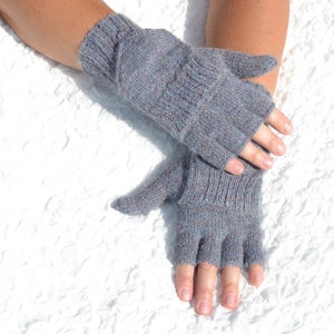 Handmade denim flip top mittens with closed thumbs