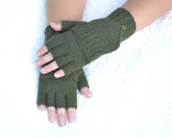 Hand knitted green alpaca half finger gloves convertible to mittens, handmade flip top mittens, 100 % alpaca convertible gloves, glomitts