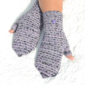 Purple half finger gloves convertible to mittens