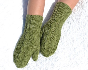 Hand knitted green mittens, handmade wool green mitten gloves, knit women's gloves, wool arm warmers for women's, warm winter gloves