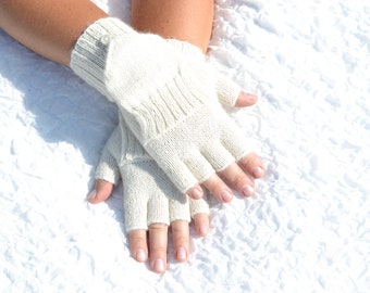 Off-white alpaca & silk convertible mittens, hand knitted convertible gloves, flip top mittens, glomitts, half finger mittens, white gloves