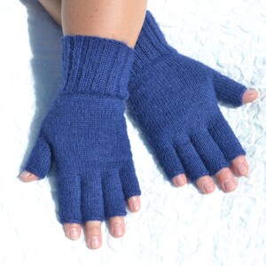 Navy blue hand knitted 100% alpaca tipless half finger gloves