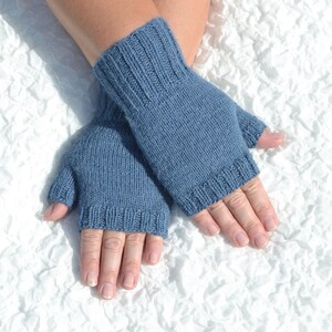 Blue 100% alpaca fingerless gloves