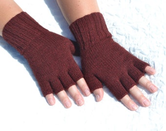 Burgundy half finger gloves hand knitted from merino and yak wool, open finger gloves / hand warmers, bordo winter gloves in S/M size